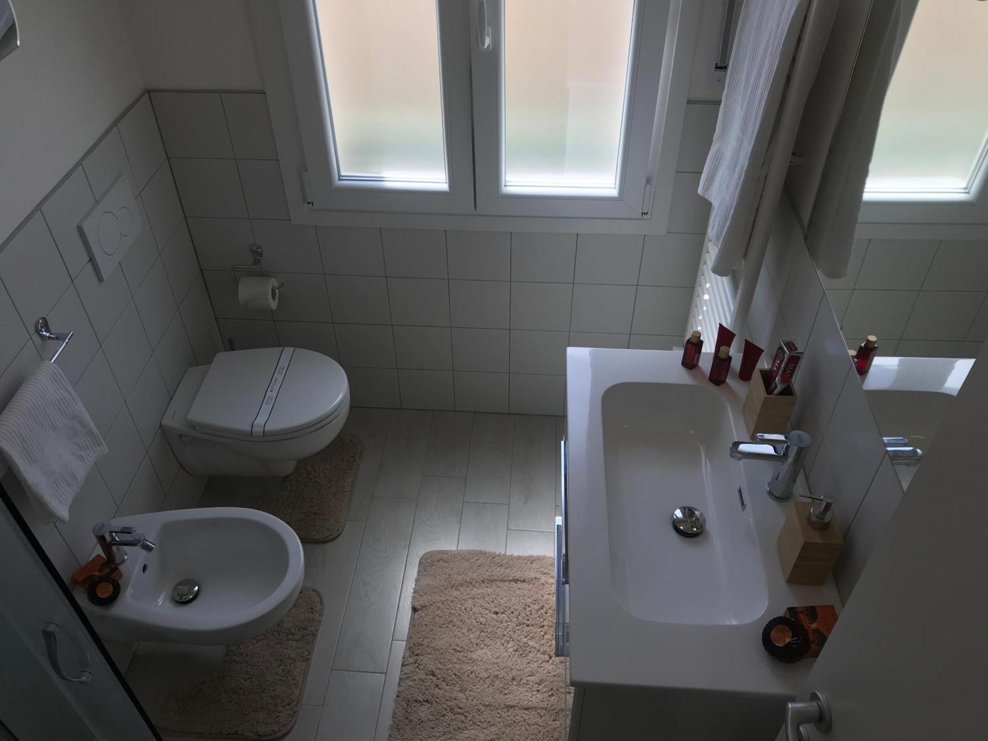 Suite Locchi. Vicino Tramvia/Careggi/Meyer Florenz Exterior foto