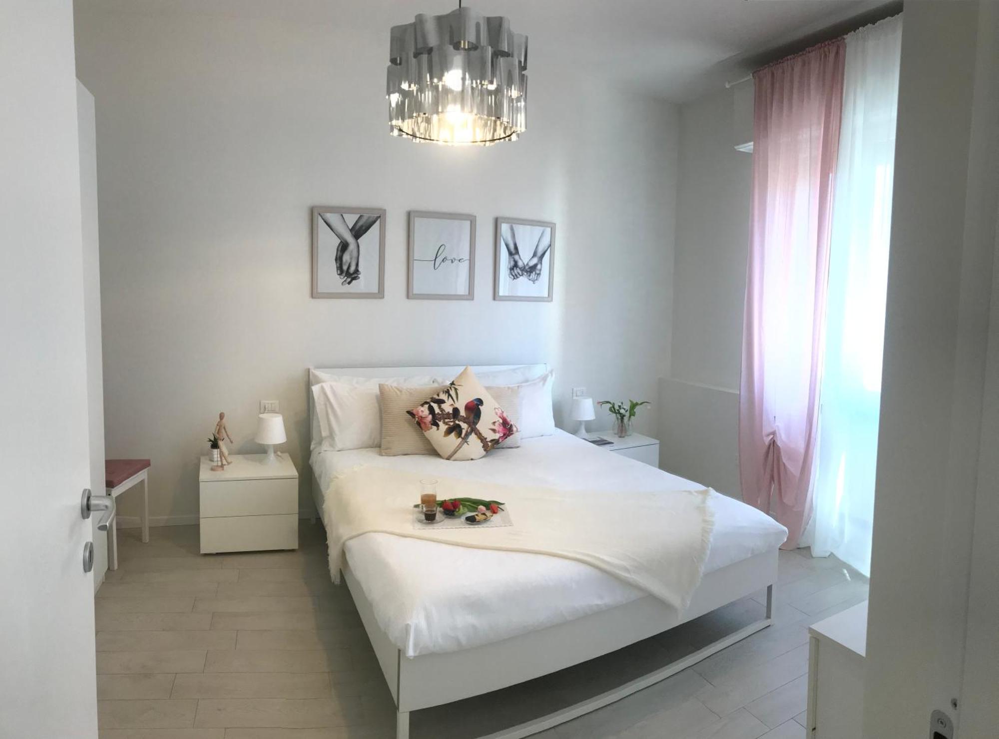 Suite Locchi. Vicino Tramvia/Careggi/Meyer Florenz Exterior foto